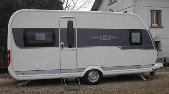 caravane 495 ufe 001.JPG