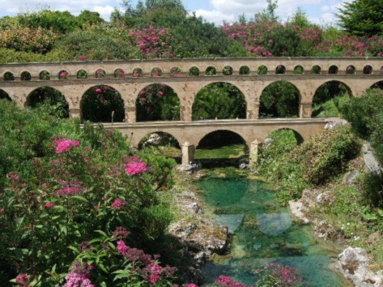 Pont du GARD.JPGForum.JPG