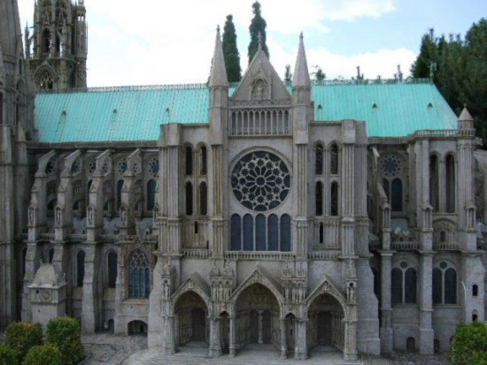 Cathédrale de CHARTRES.JPG