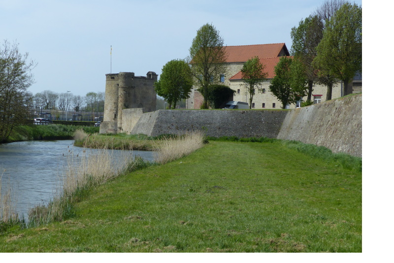 Bergues retaillé.jpg