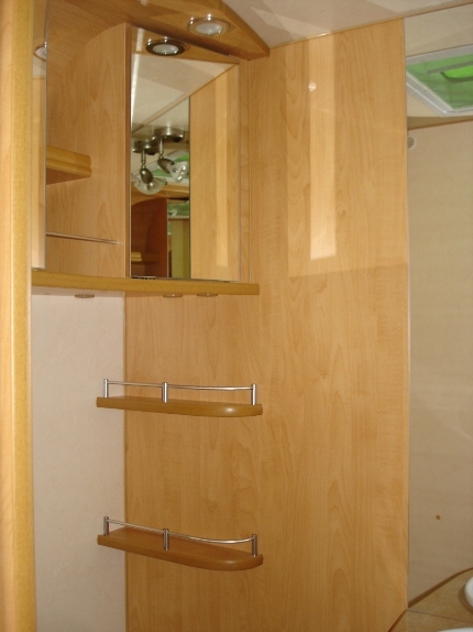 Cabinet toilettes 03.jpg