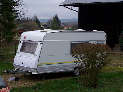 caravane burstner 009_opt.jpg