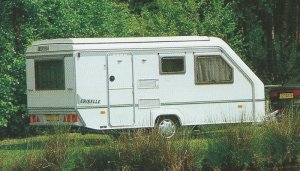 caravane-eriba-eribelle-39td-1